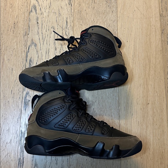 RETRO JORDAN 9- black and olive - Picture 2 of 7